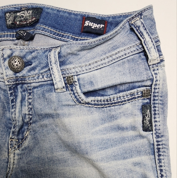 CAPRI, Silver Jeans Co, SUKI jeans size 30x22.5 - Picture 4 of 8